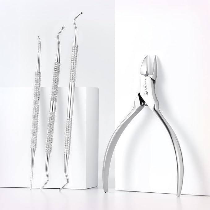 FAMILIFE Stainless Steel Pedicure Kit - Image 2
