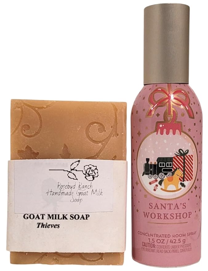 Bath and Body Santa's Workshop Room Perfume Room Spray 1.5 oz by Unknown