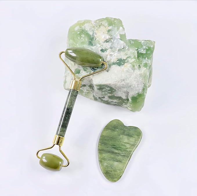 Jade Roller & Gua Sha Set for Face - Image 2