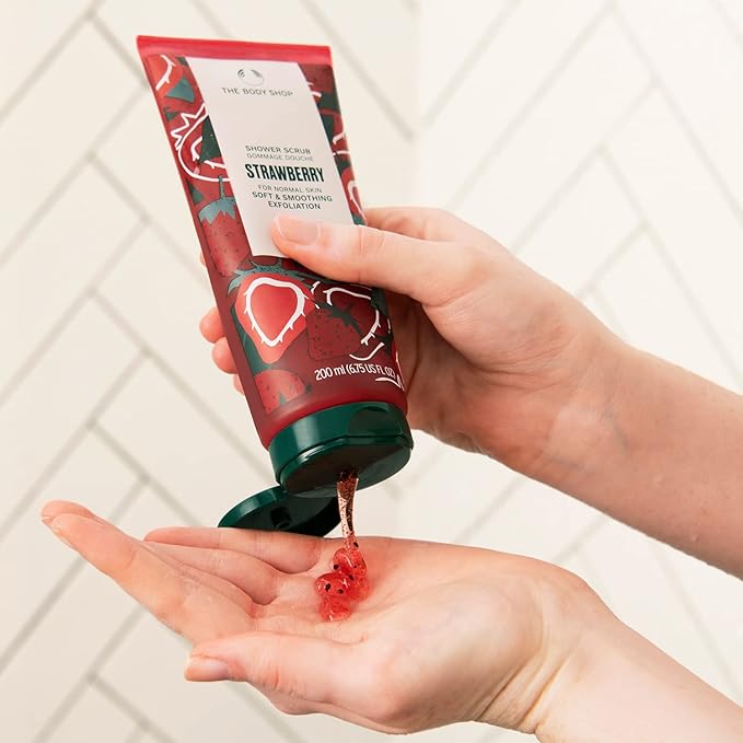 The Body Shop Strawberry Body Scrub Polish – Softening Smoothing Exfoliation – - Image 3