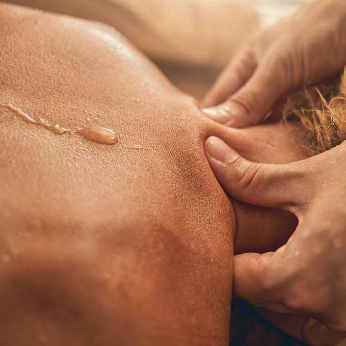 MELONY Massage Candle | Gentle Softening - Image 4