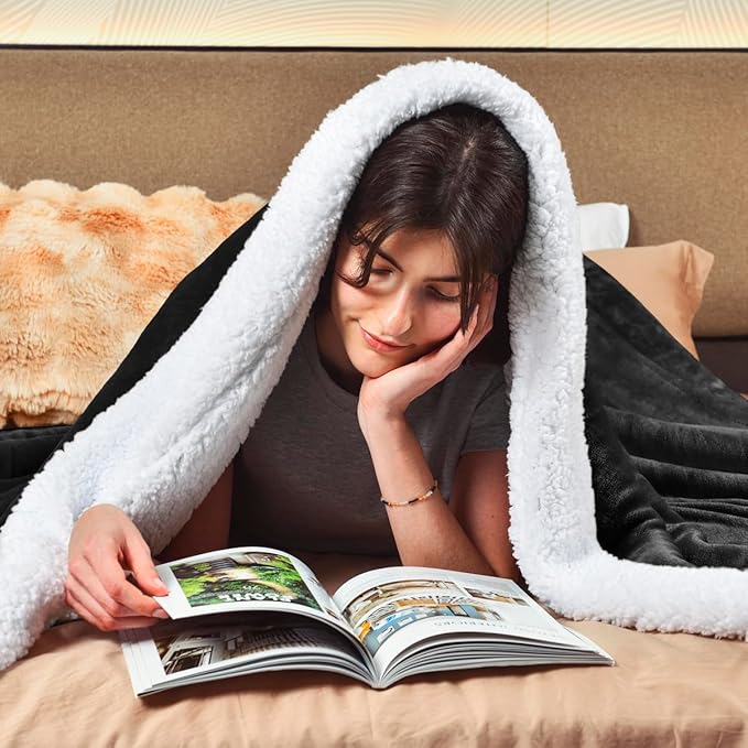 KAWAHOME Sherpa Fleece Throw Blanket - Image 3