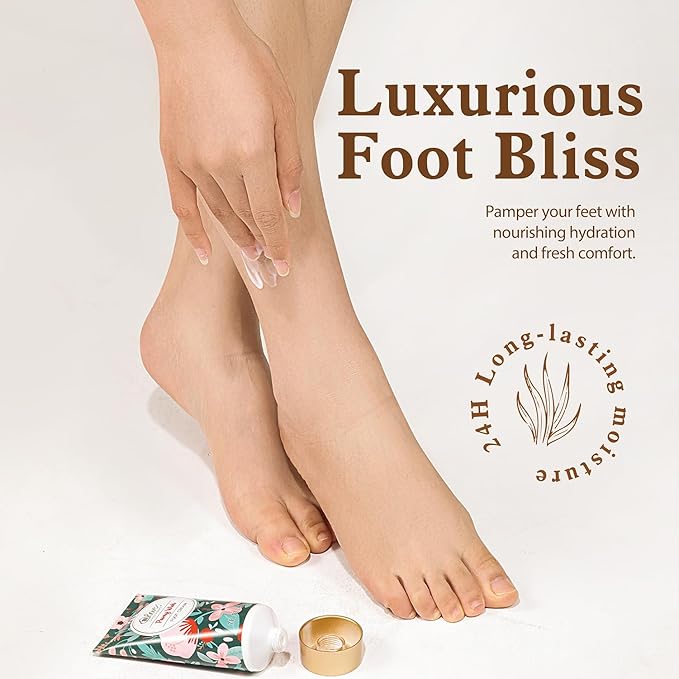BODY & EARTH # LOVE Hand Cream Gifts Set - Image 6