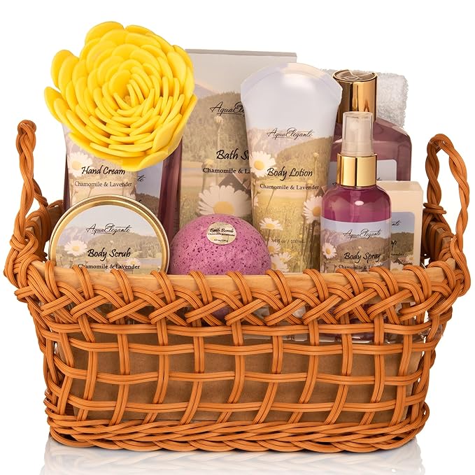 Aqua Elegante Spa Basket For Women by AquaElegante