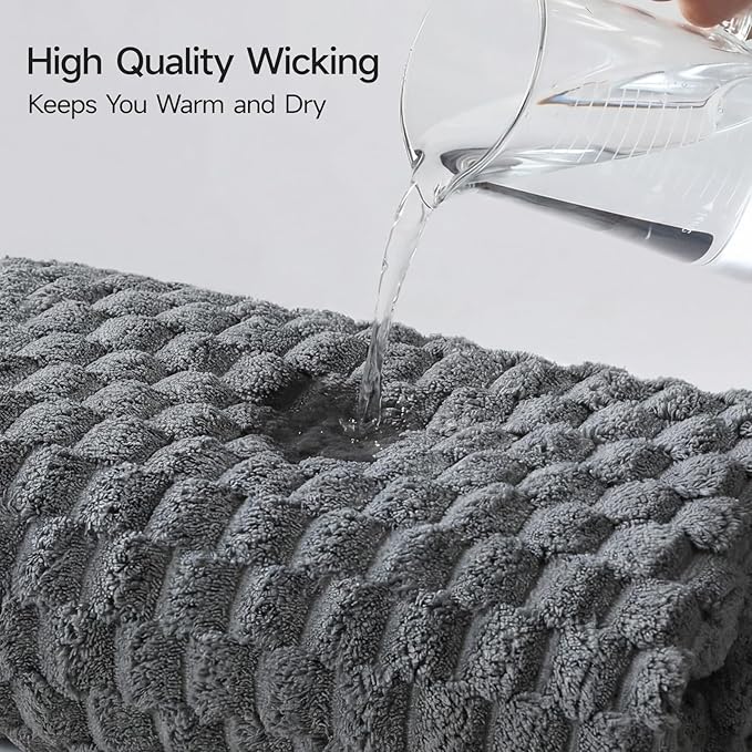 REDKISS 4 Pack Charcoal Gray Microfiber Bath Towels - Image 6