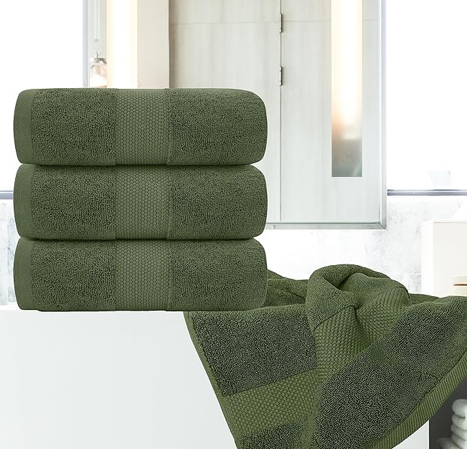 White Classic Luxury 4-Piece Large Bathroom Towel Set - Image 7