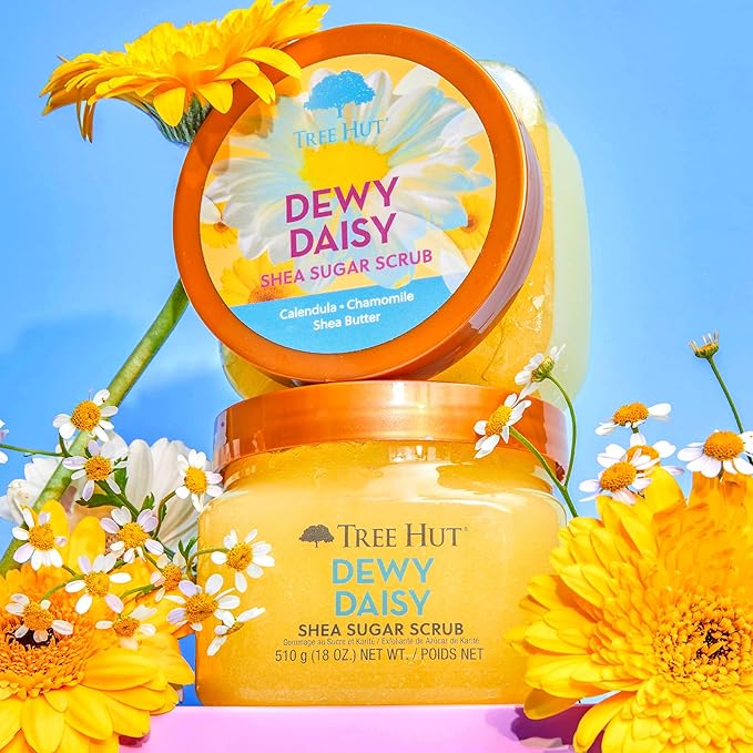 Tree Hut Dewy Daisy Gift Set, Exfoliating Body Scrub & Hydrating Body Spray - Image 3